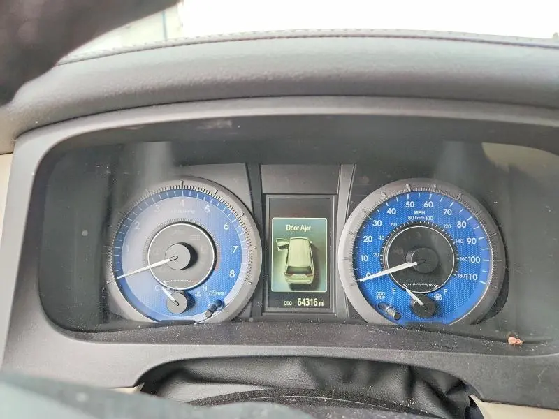 2020 TOYOTA SIENNA XLE 8-PASSENGER  