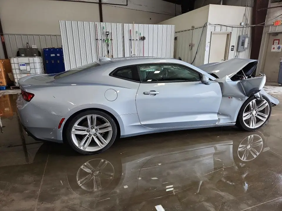 2017 CHEVROLET CAMARO LT  