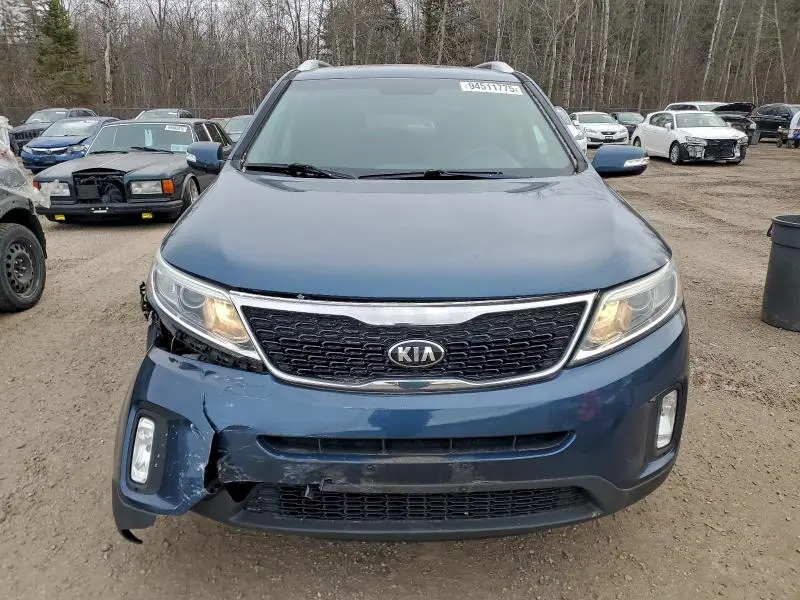 2015 KIA SORENTO LX  