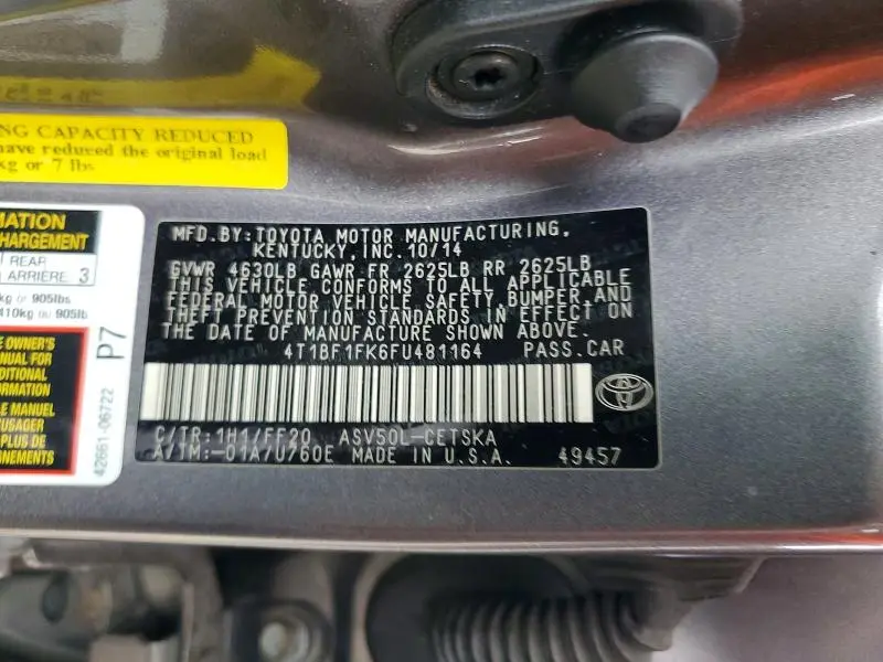2015 TOYOTA CAMRY SE  