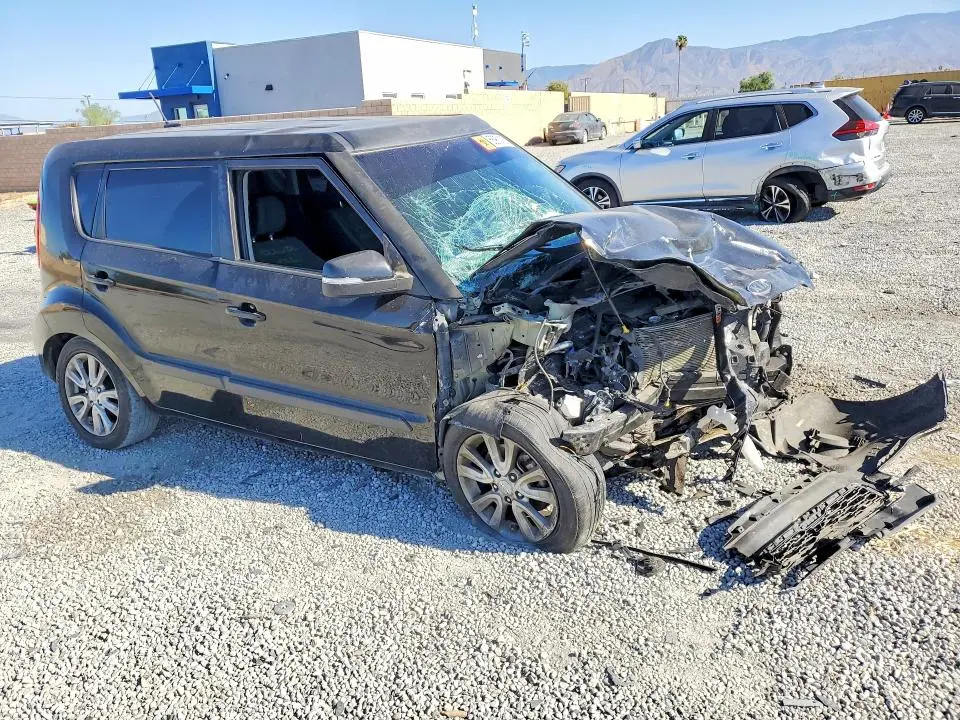 2012 KIA SOUL +  