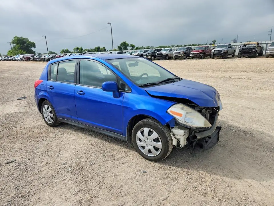 2012 NISSAN VERSA 1.8 S  