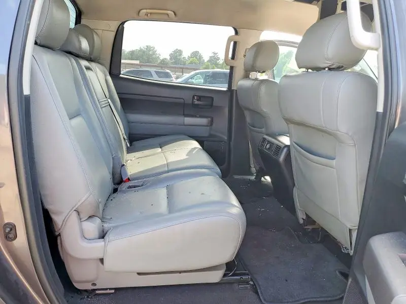 2012 TOYOTA TUNDRA CREWMAX SR5  