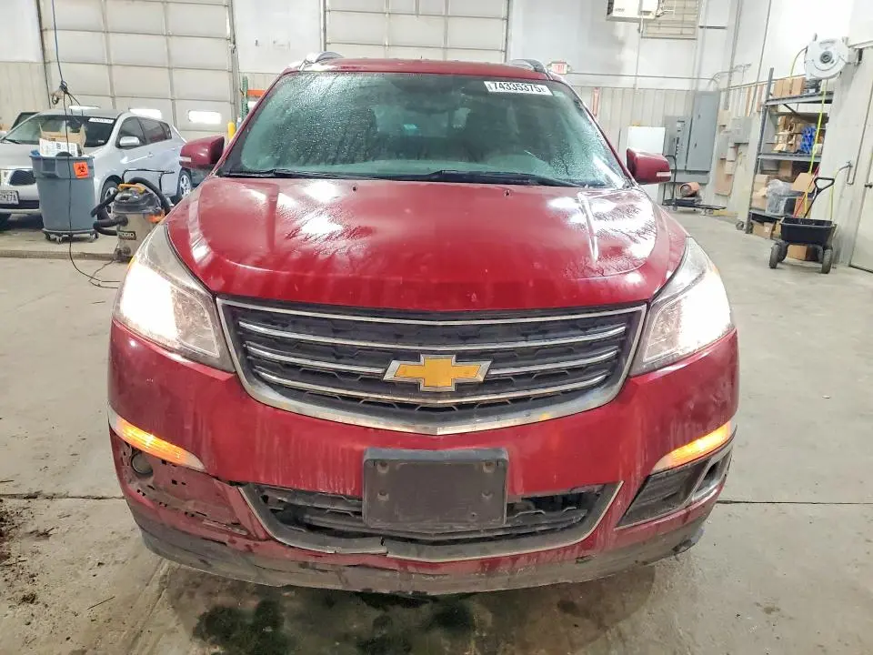 2014 CHEVROLET TRAVERSE LT  