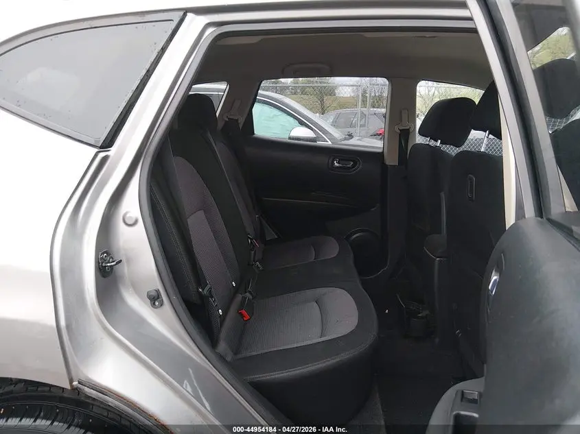 2013 NISSAN ROGUE SV