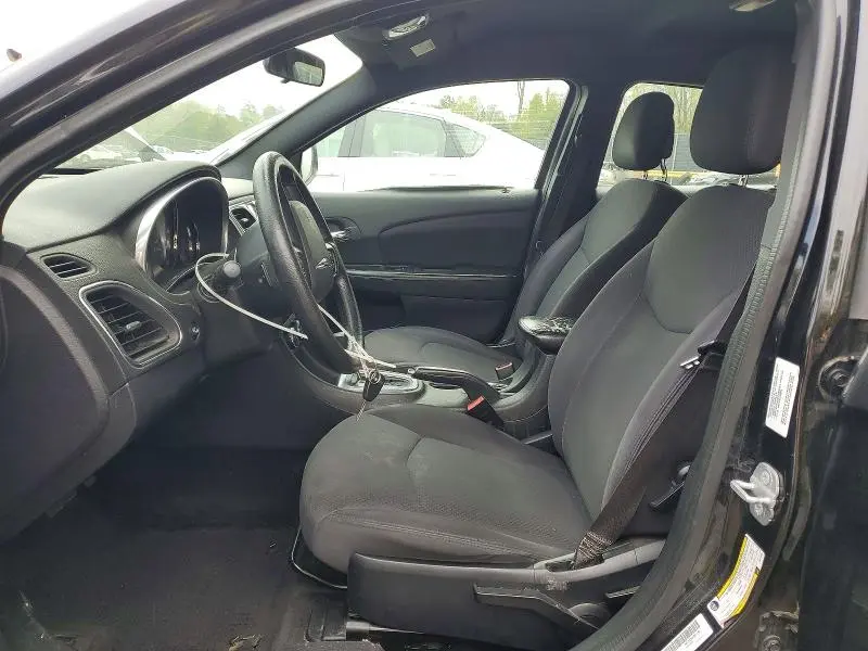 2014 CHRYSLER 200 LX  