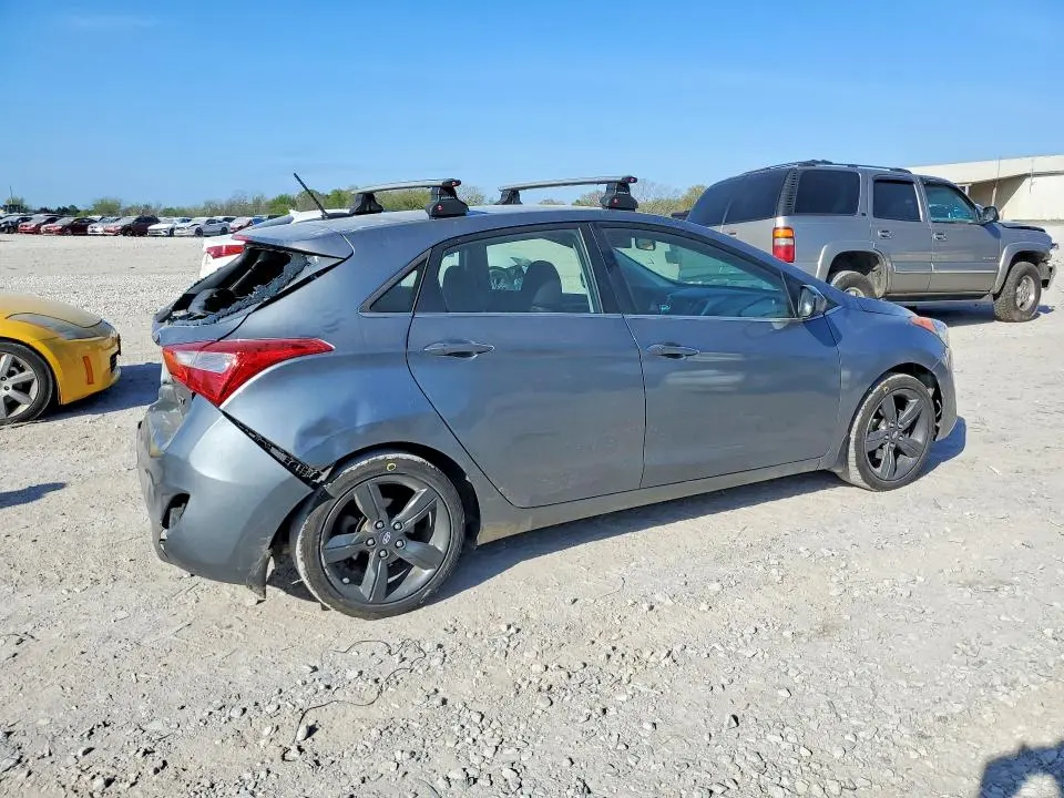 2016 HYUNDAI ELANTRA GT BASE  
