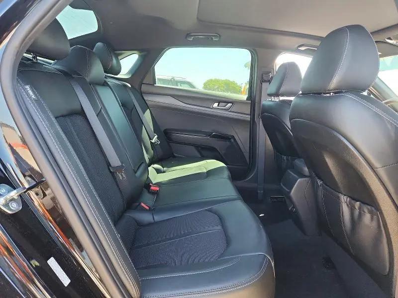 2024 KIA K5 GT LINE  