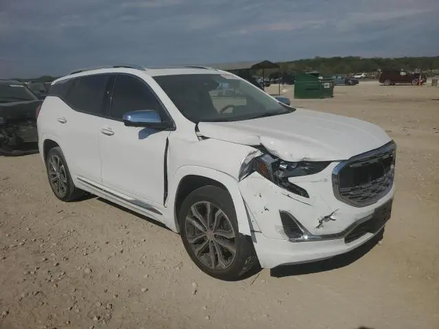 2020 GMC TERRAIN DENALI  