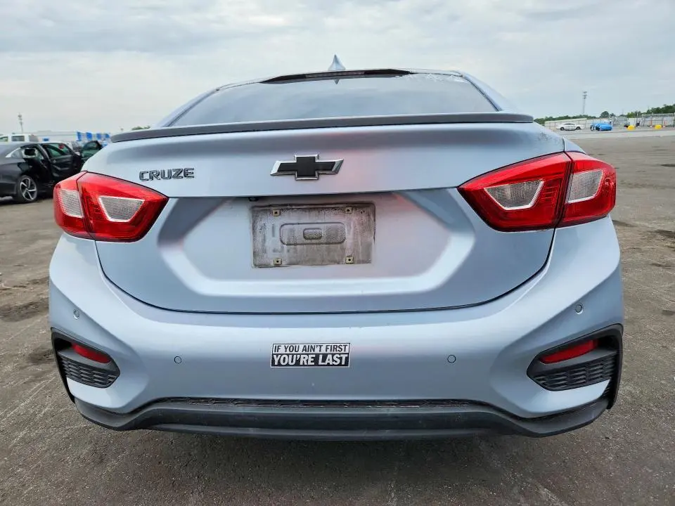 2018 CHEVROLET CRUZE LT  