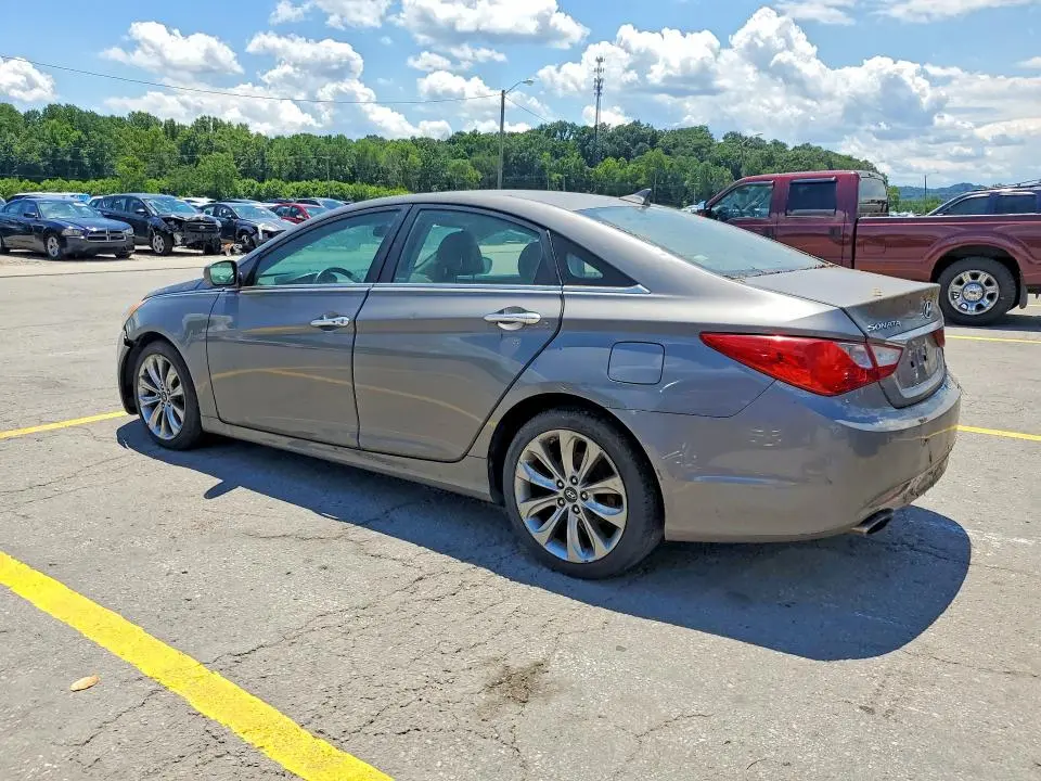 2011 HYUNDAI SONATA SE  