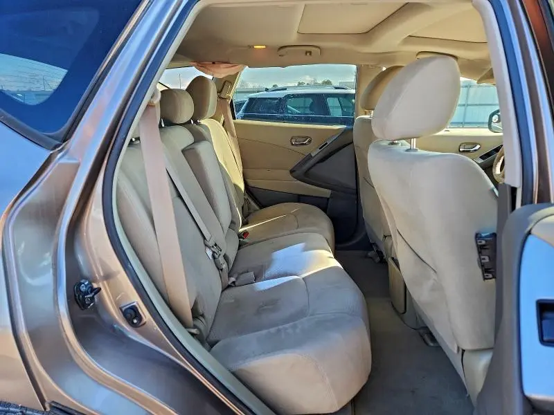 2012 NISSAN MURANO S  