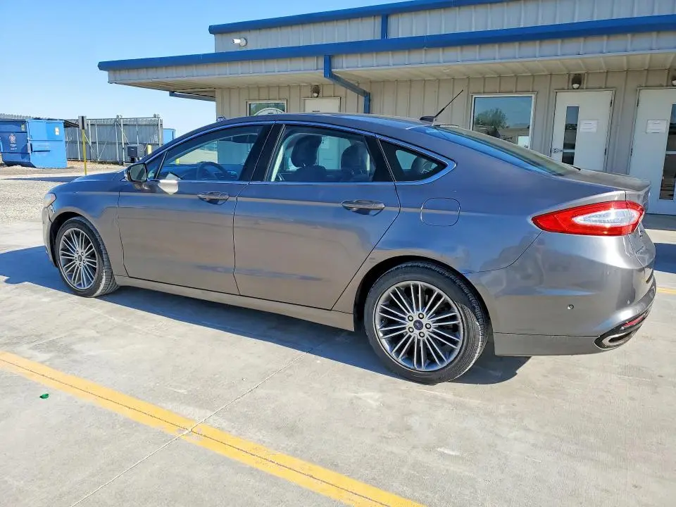 2013 FORD FUSION SE  