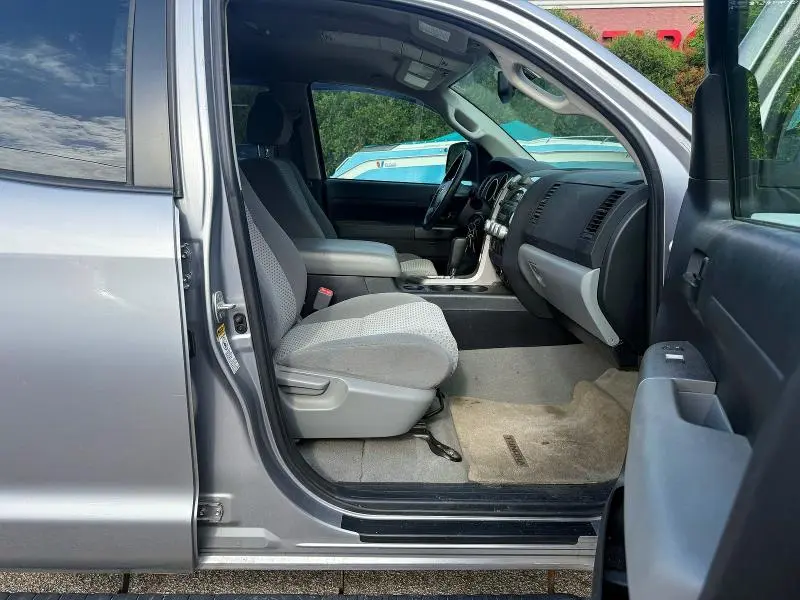 2010 TOYOTA TUNDRA DOUBLE CAB SR5  