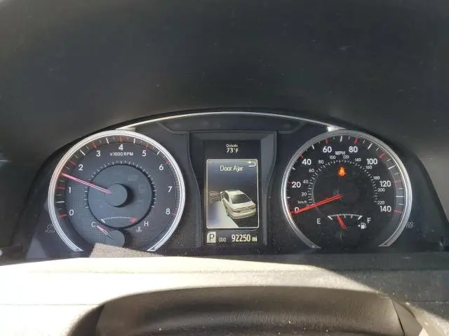 2015 TOYOTA CAMRY LE  