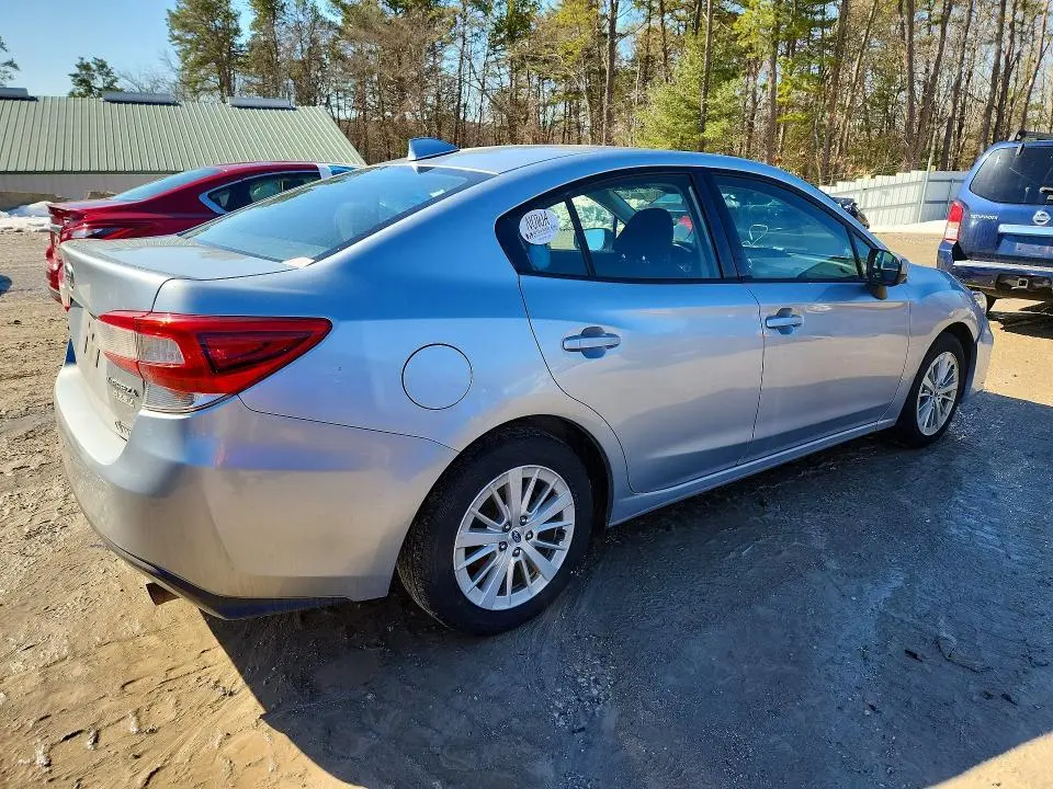 2017 SUBARU IMPREZA PREMIUM  