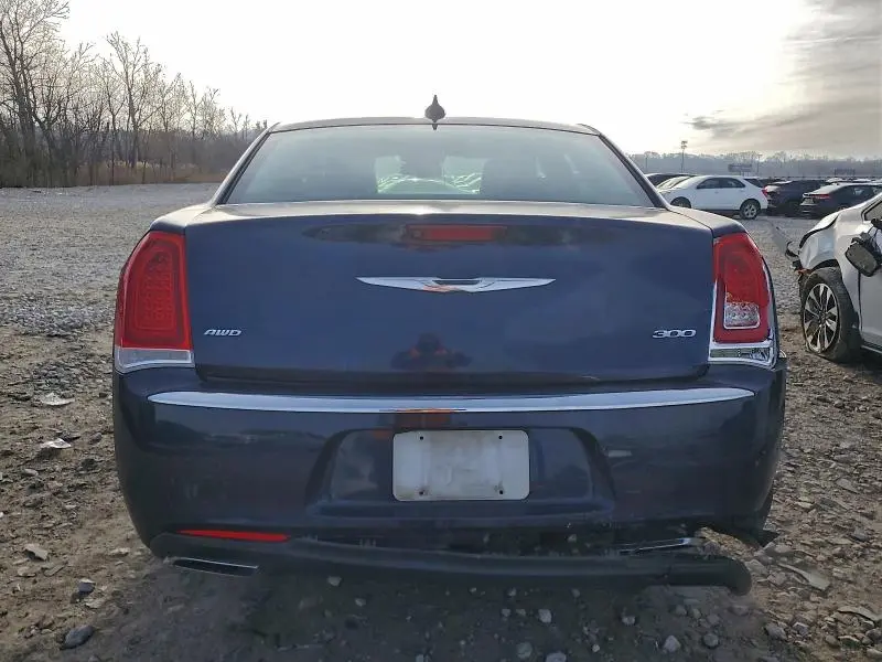 2016 CHRYSLER 300 LIMITED  