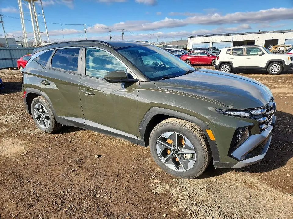 2025 HYUNDAI TUCSON SEL  