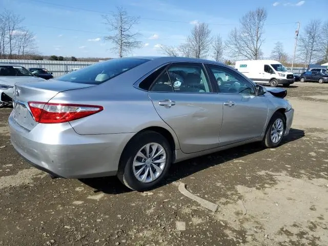 2015 TOYOTA CAMRY LE