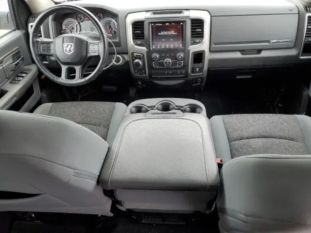 2019 RAM 1500 CLASSIC SLT  