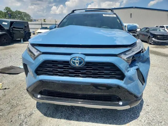 2022 TOYOTA RAV4 SE  