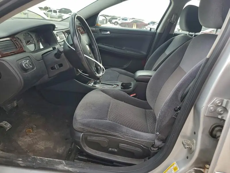 2011 CHEVROLET IMPALA LT  