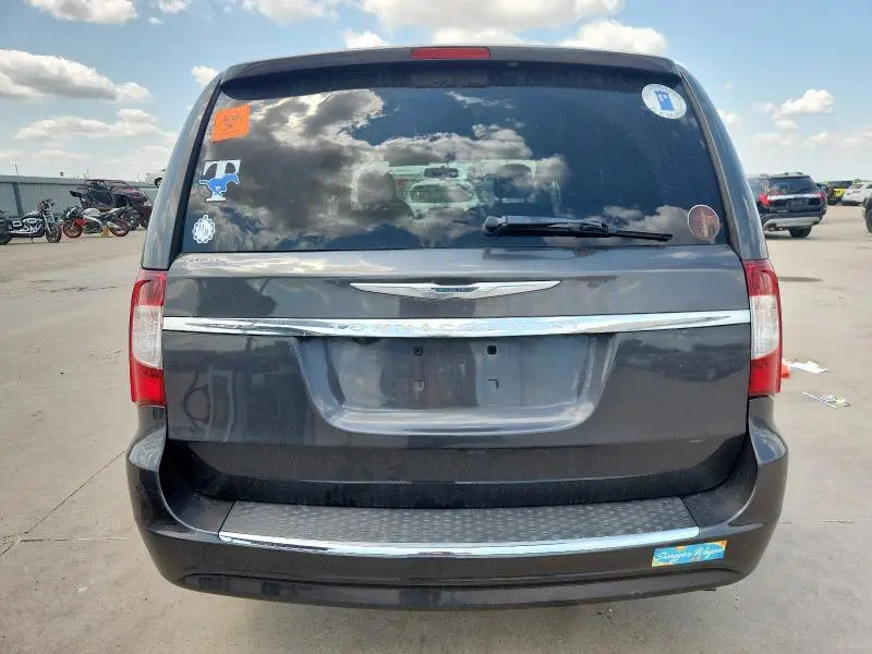 2016 CHRYSLER TOWN & COUNTRY TOURING  