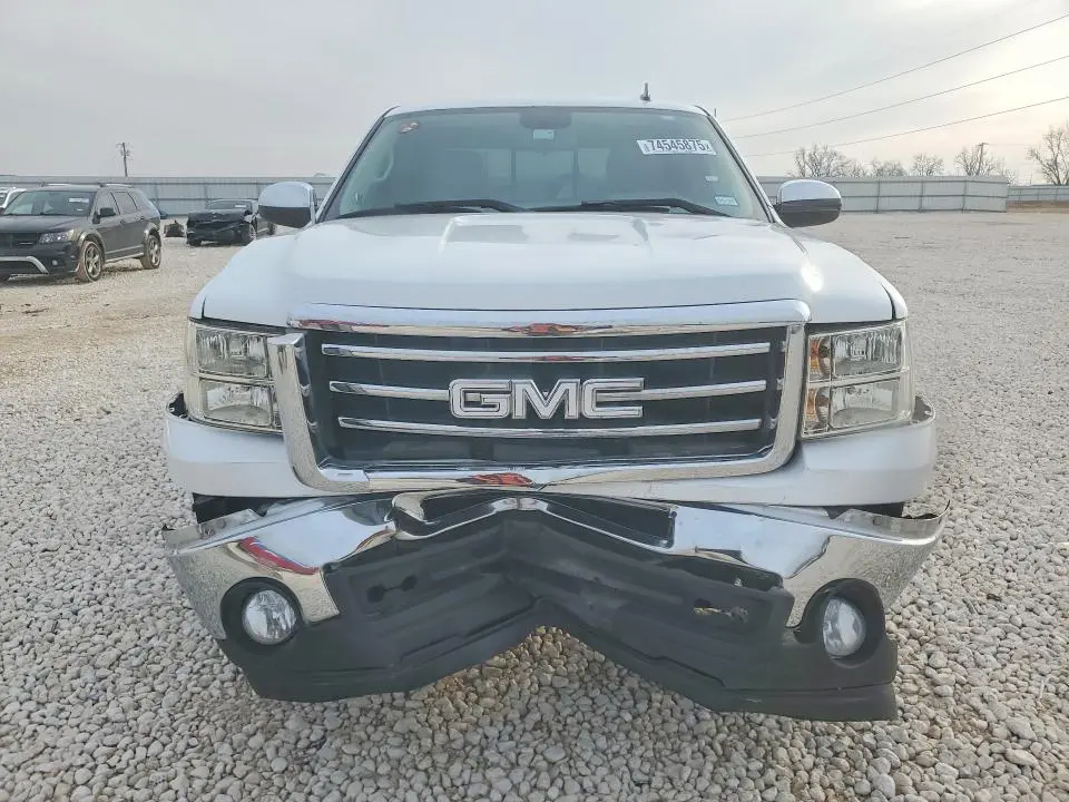 2013 GMC SIERRA C1500 SLE  