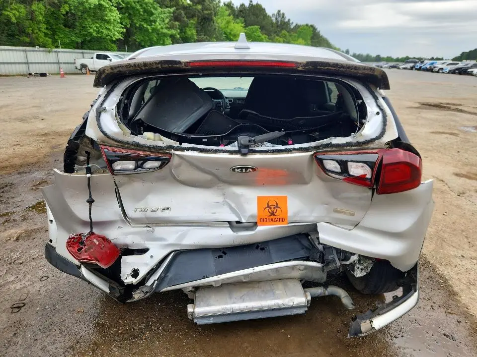 2017 KIA NIRO FE  