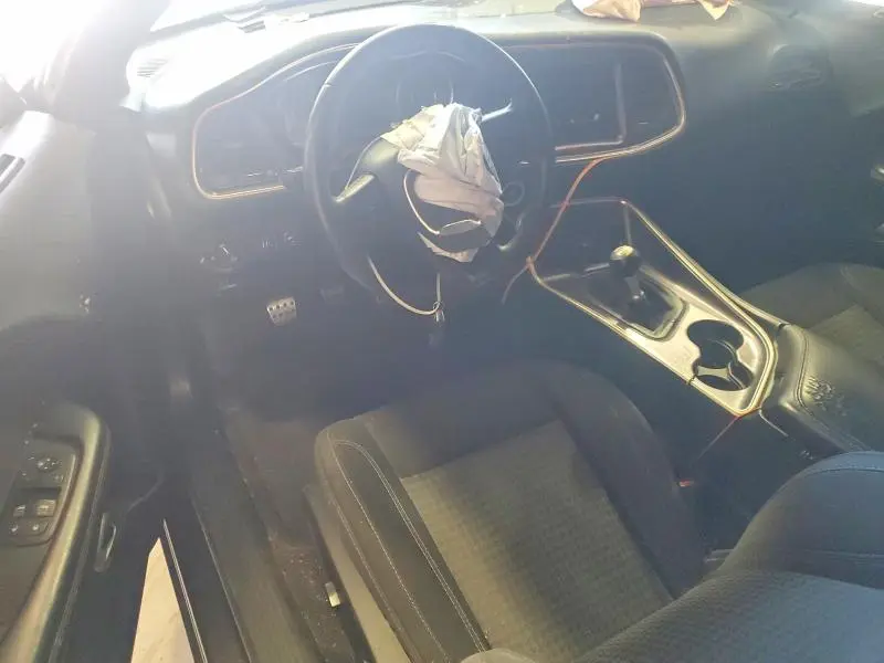 2015 DODGE CHALLENGER SXT  