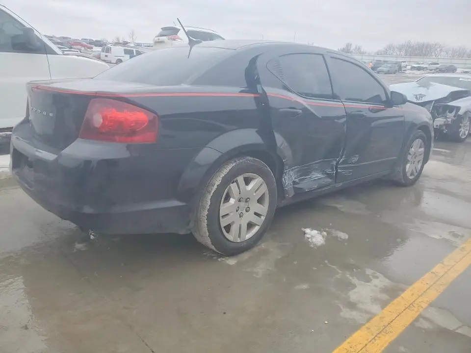 2012 DODGE AVENGER SE  