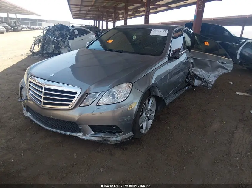 2013 MERCEDES-BENZ E 350  