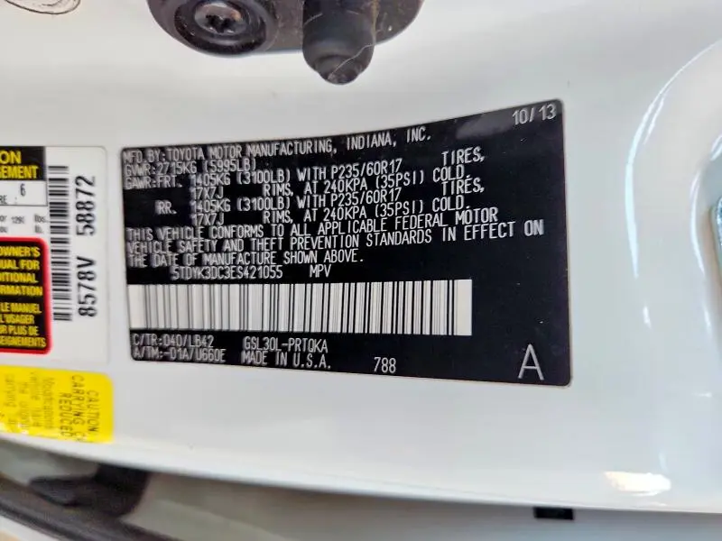 2014 TOYOTA SIENNA XLE 8-PASSENGER  