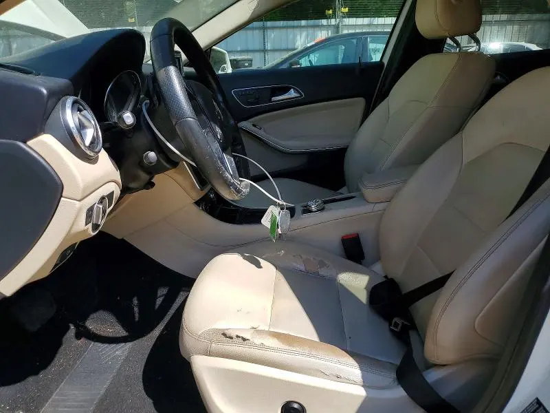 2015 MERCEDES-BENZ GLA 250  