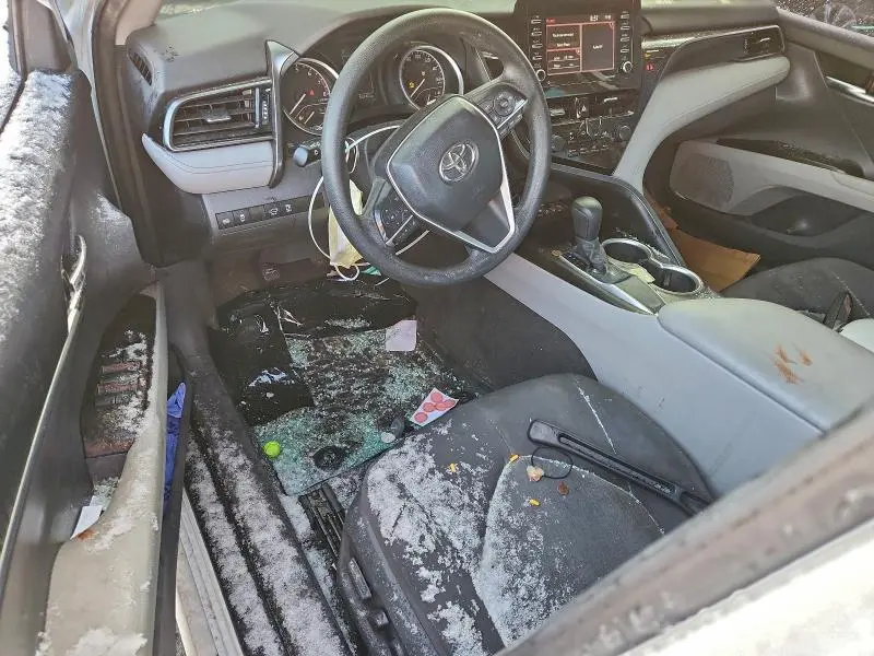 2021 TOYOTA CAMRY LE  