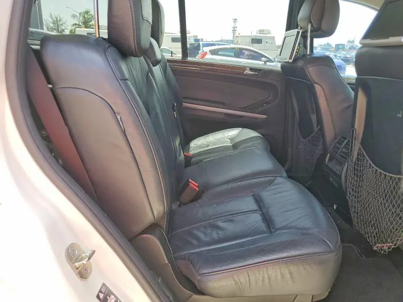 2011 MERCEDES-BENZ GL 350 BLUETEC  