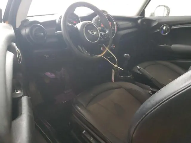 2015 MINI COOPER