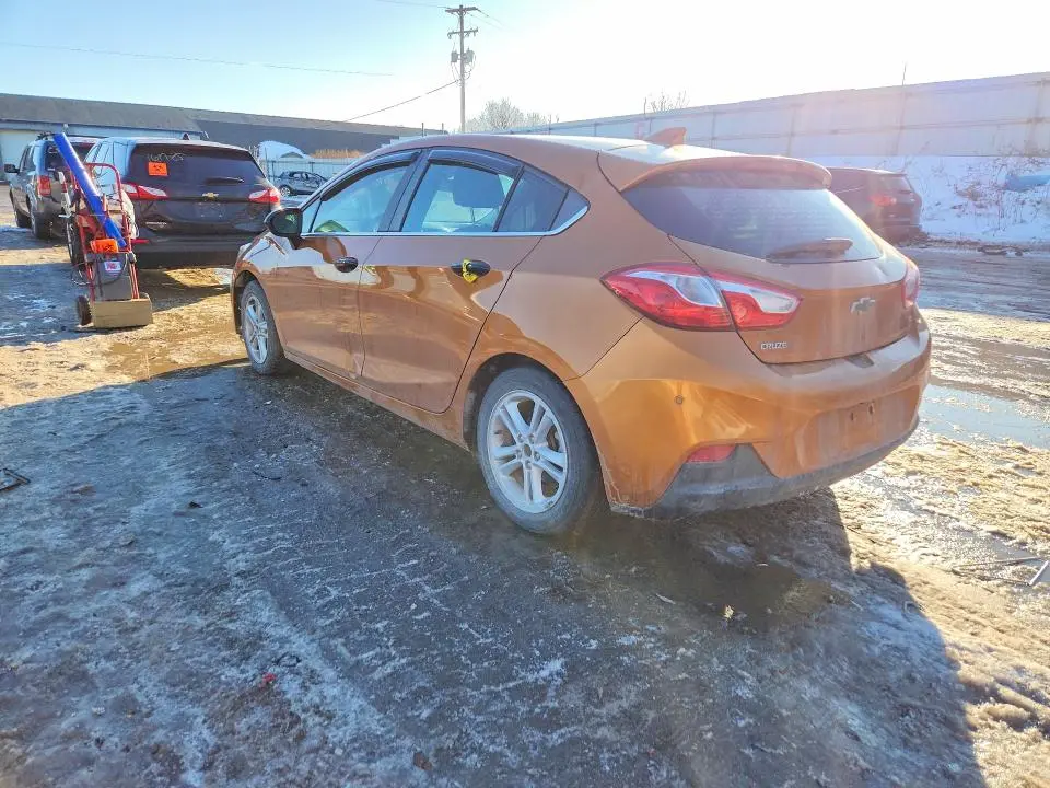 2017 CHEVROLET CRUZE LT  