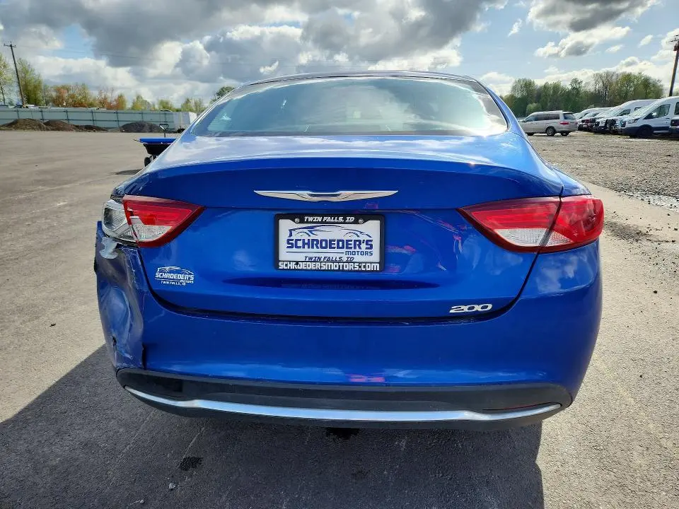 2015 CHRYSLER 200 LIMITED  