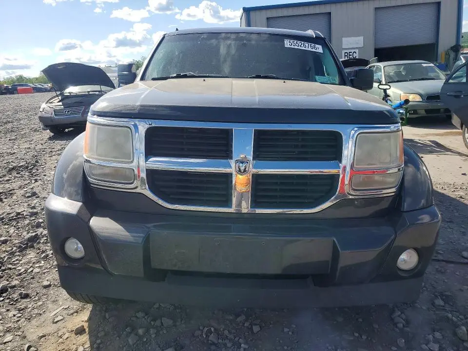 2010 DODGE NITRO SE  