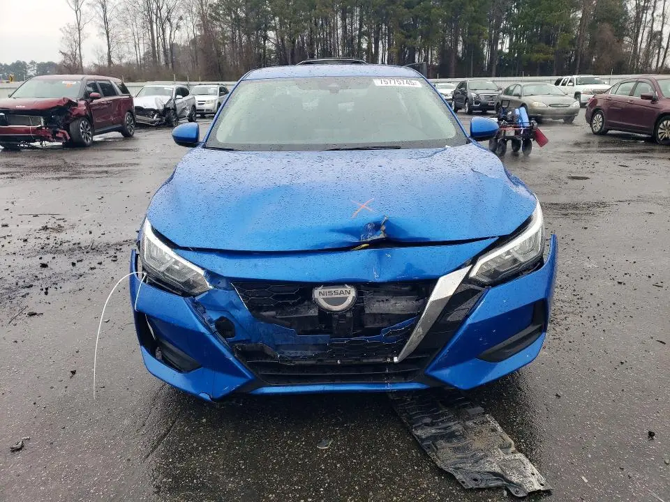 2021 NISSAN SENTRA SV  