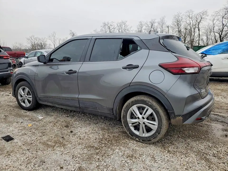 2021 NISSAN KICKS S  