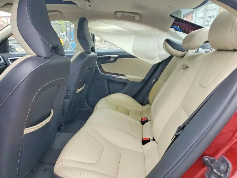 2013 VOLVO S60 T5  