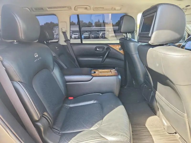 2014 INFINITI QX80   