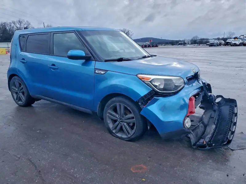 2015 KIA SOUL +  