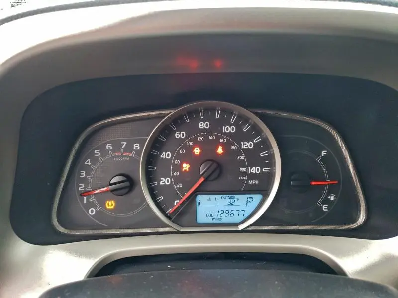 2014 TOYOTA RAV4 XLE  