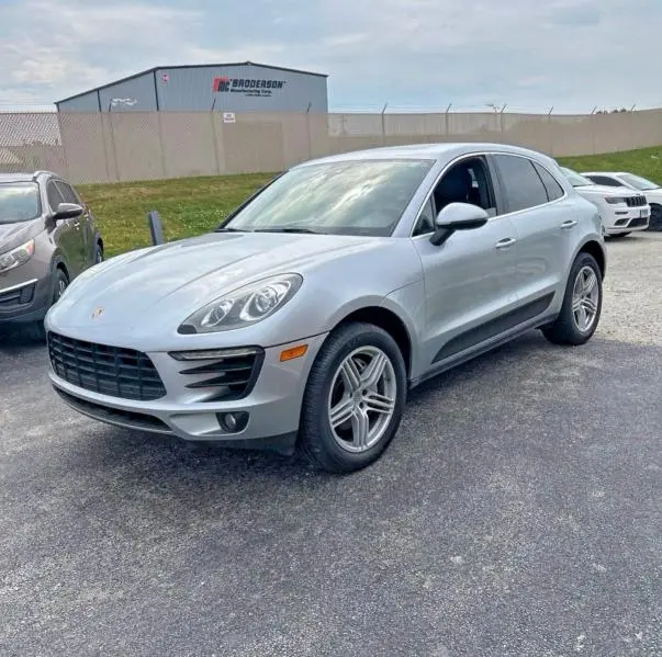 2017 PORSCHE MACAN S  