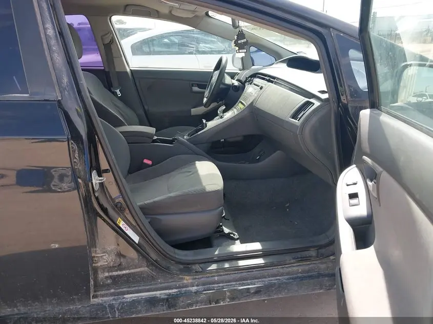 2010 TOYOTA PRIUS II