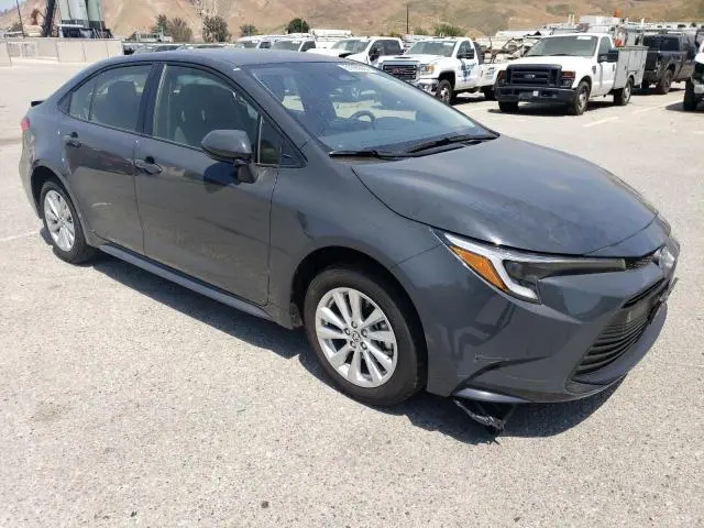 2025 TOYOTA COROLLA LE  
