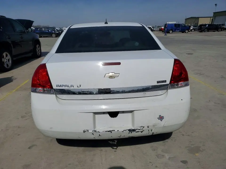 2010 CHEVROLET IMPALA LT  